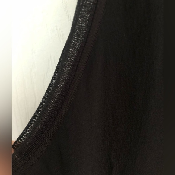 100% Silk Aritzia Babaton Black  Sleeveless lined Blouse - Picture 8 of 10